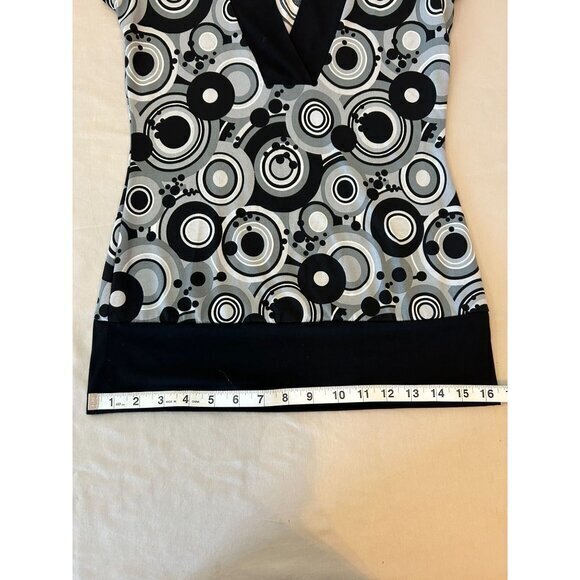 Vol. 1 Womens Pull Over Black Gray‎ White Polka Dot Cap Sleeve Blouse Small - Picture 8 of 9